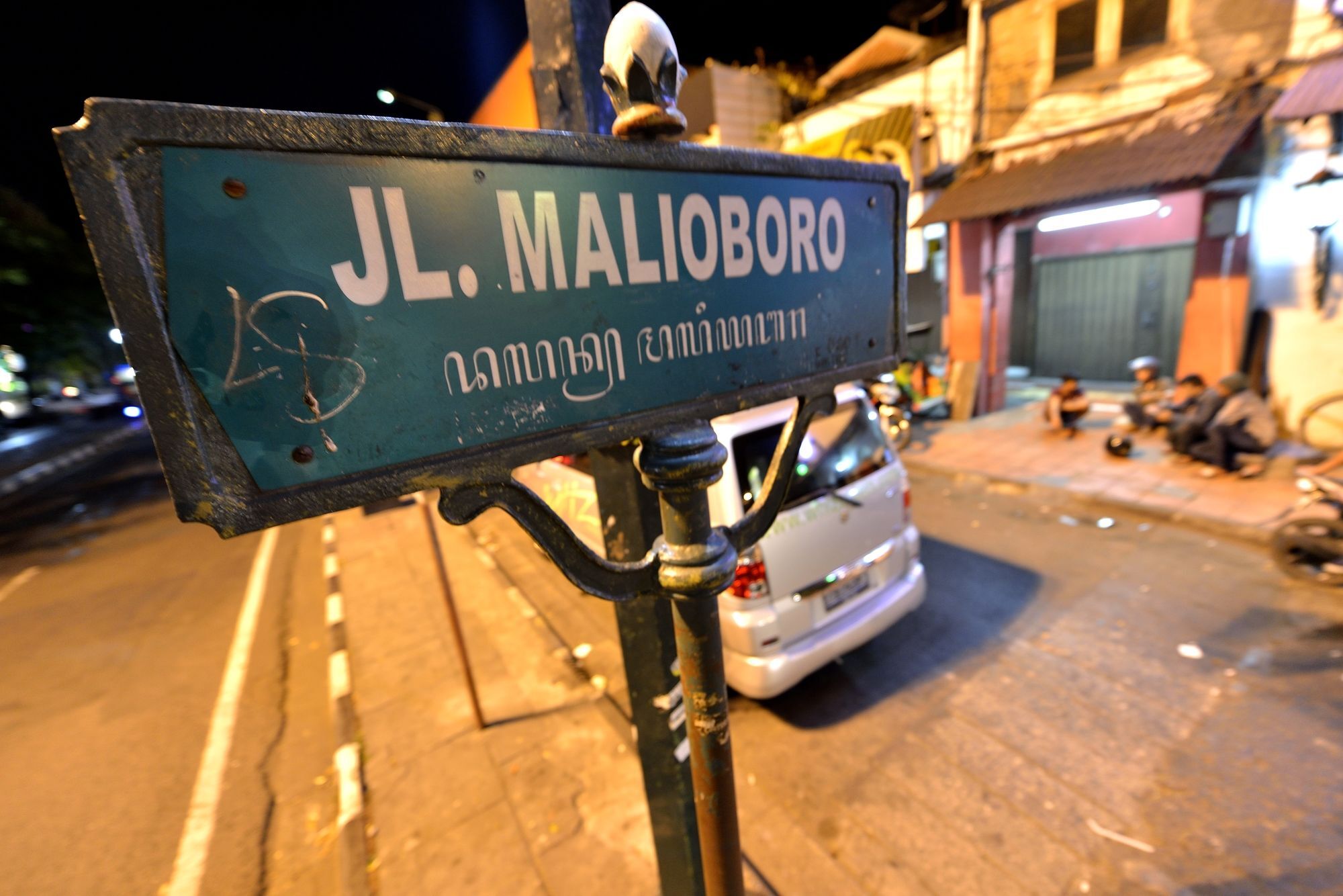 Whiz Hotel Malioboro Yogyakarta Exterior foto