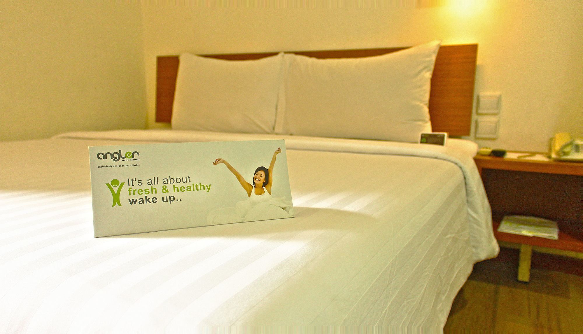 Whiz Hotel Malioboro Yogyakarta Exterior foto